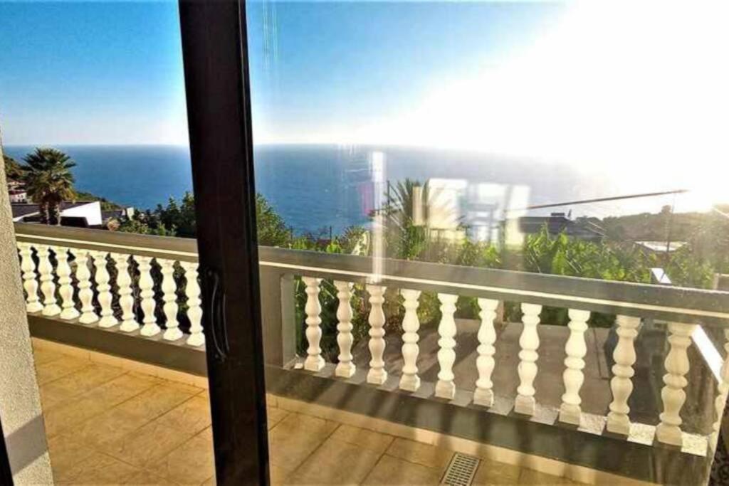 Arcos Grands Suites With Enormous And Private Pool. Arco da Calheta  Εξωτερικό φωτογραφία