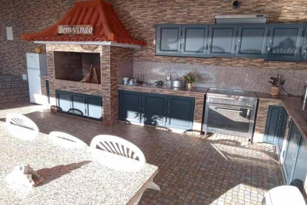 Arcos Grands Suites With Enormous And Private Pool. Arco da Calheta  Εξωτερικό φωτογραφία